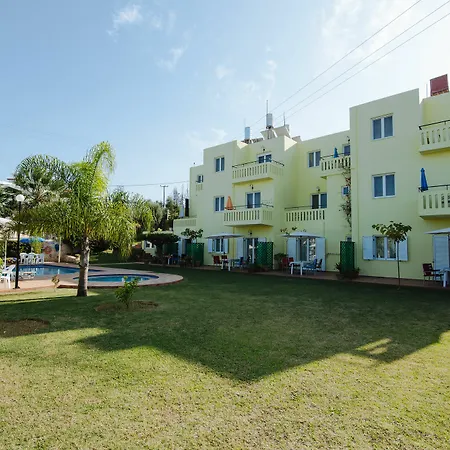 Kalithea - Heated Pool Apartamento Kalyves